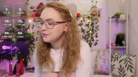 monicaasis online show from November 16, 2025, 5:40 pm