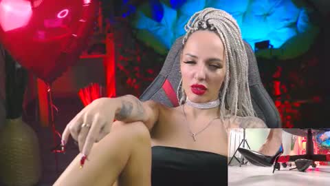 Monika online show from February 16, 2025, 5:26 pm