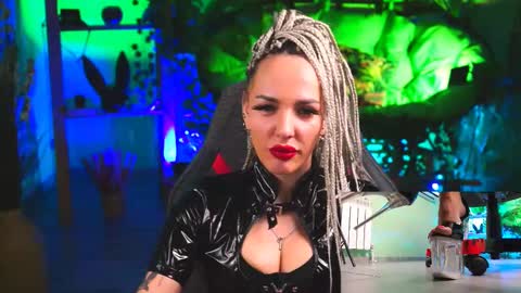 Monika online show from March 1, 2025, 11:50 am