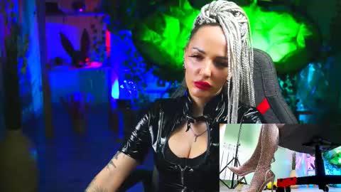 Monika online show from March 7, 2025, 6:22 pm