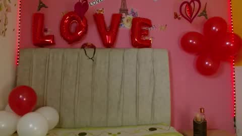 monickhot303av online show from February 16, 2025, 3:58 am