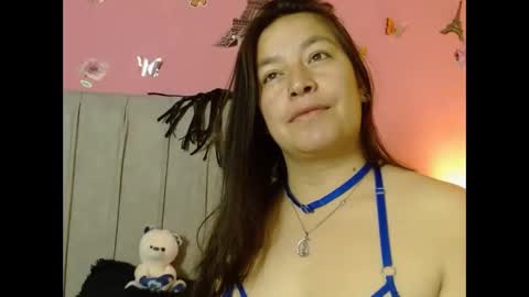 monickhot303av online show from September 15, 2025, 1:27 am