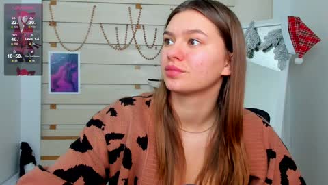 Snapshot of monika_youu chatting on December 13, 2024, 11:23 am Monika online show from December 13, 2024, 11:23 am