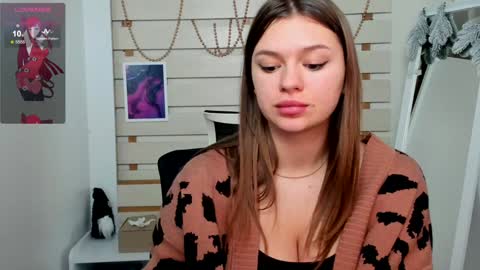 Snapshot of monika_youu chatting on January 10, 2025, 11:00 am Monika online show from January 10, 2025, 11:00 am
