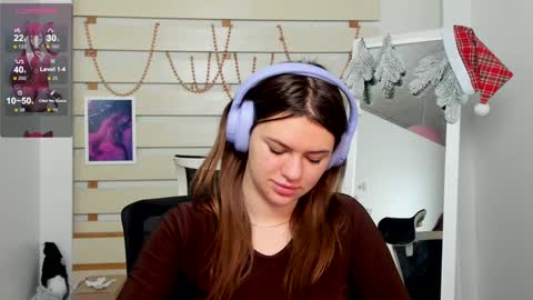 Snapshot of monika_youu chatting on January 18, 2025, 8:31 am Monika online show from January 18, 2025, 8:31 am