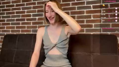 MonikaBos online show from November 6, 2025, 9:59 pm