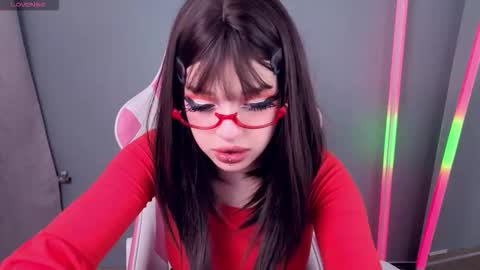 Monika online show from November 2, 2025, 2:08 pm