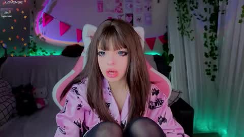 Monika online show from December 16, 2025, 4:39 am