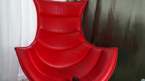 Snapshot of monique_a chatting on December 30, 2024, 8:21 am Ask me online show from December 30, 2024, 8:21 am