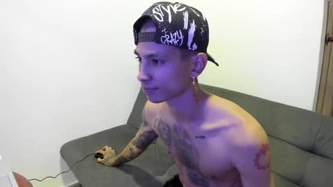 monkeyd_66 online show from December 20, 2024, 11:32 am