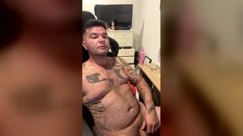 Snapshot of monkeydward chatting on January 17, 2026, 12:21 pm monkeydward online show from January 17, 2026, 12:21 pm