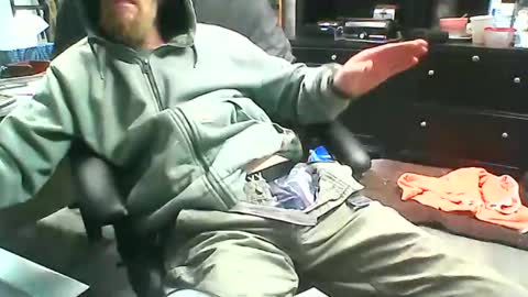 Snapshot of monkeypants0 chatting on November 12, 2025, 4:18 pm monkeypants0 online show from November 12, 2025, 4:18 pm