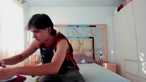 Snapshot of monky_0002 chatting on March 22, 2026, 9:51 pm monky_0002 online show from March 22, 2026, 9:51 pm