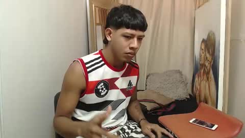 Snapshot of monsoon_the_best chatting on November 11, 2025, 3:17 am monsoon_the_best online show from November 11, 2025, 3:17 am