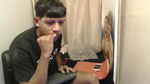 Snapshot of monsoon_the_best chatting on November 16, 2025, 2:17 am monsoon_the_best online show from November 16, 2025, 2:17 am