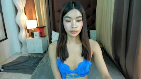 monstercock_catarina online show from April 26, 2026, 10:35 am