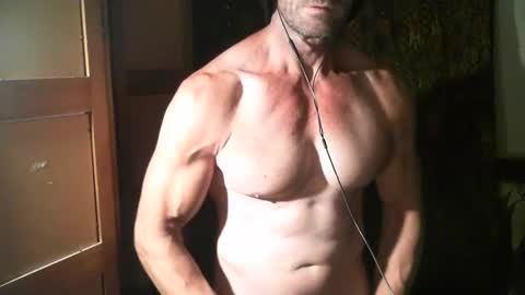 Snapshot of monsterdildos chatting on December 7, 2024, 9:17 am monsterdildos online show from December 7, 2024, 9:17 am