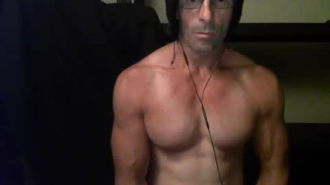 Snapshot of monsterdildos chatting on January 9, 2025, 11:25 am monsterdildos online show from January 9, 2025, 11:25 am