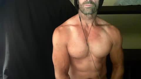 Snapshot of monsterdildos chatting on January 30, 2025, 9:15 am monsterdildos online show from January 30, 2025, 9:15 am