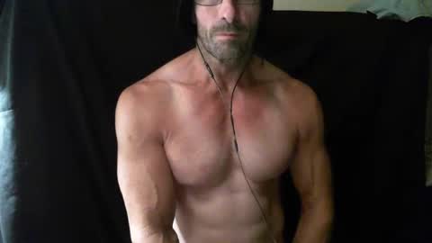 Snapshot of monsterdildos chatting on February 22, 2025, 11:46 am monsterdildos online show from February 22, 2025, 11:46 am