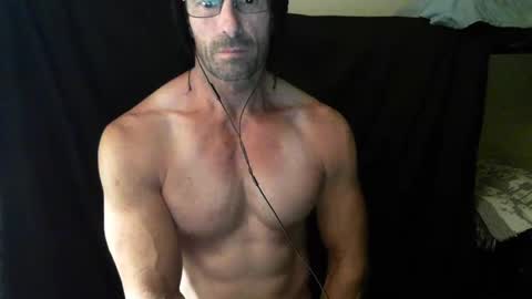 Snapshot of monsterdildos chatting on February 28, 2025, 9:15 am monsterdildos online show from February 28, 2025, 9:15 am