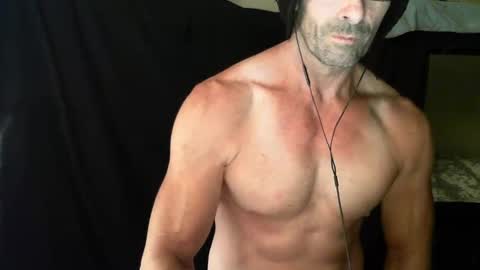 Snapshot of monsterdildos chatting on March 6, 2025, 11:03 am monsterdildos online show from March 6, 2025, 11:03 am