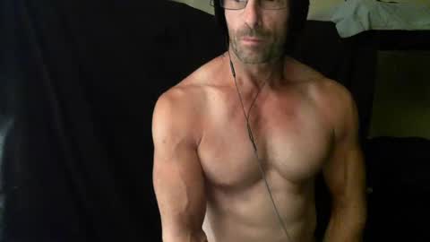 Snapshot of monsterdildos chatting on March 7, 2025, 10:35 am monsterdildos online show from March 7, 2025, 10:35 am