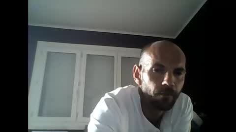 montmasse online show from May 8, 2026, 5:51 pm