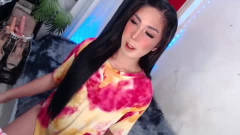 Snapshot of montrous_princessx chatting on December 27, 2024, 4:36 am Princess take me to private or password show online show from December 27, 2024, 4:36 am