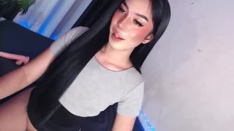 Snapshot of montrous_princessx chatting on January 31, 2025, 4:59 pm Princess take me to private or password show online show from January 31, 2025, 4:59 pm
