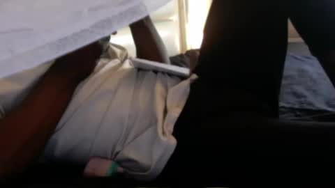 montydxxx2 online show from September 28, 2025, 6:35 pm