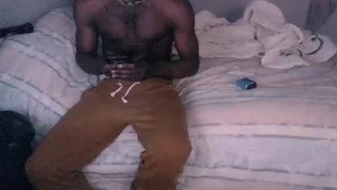 montydxxx2 online show from February 4, 2026, 12:27 am