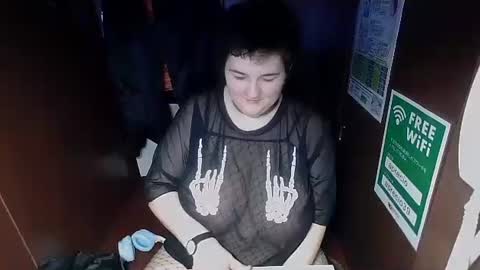 Moo Jay online show from January 5, 2025, 9:59 am