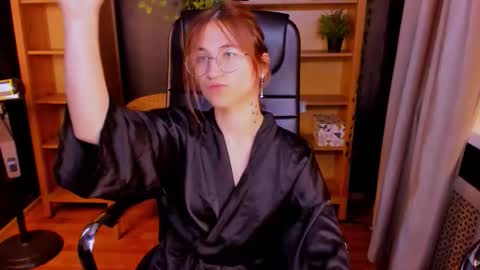 Katrin online show from September 28, 2025, 7:19 pm