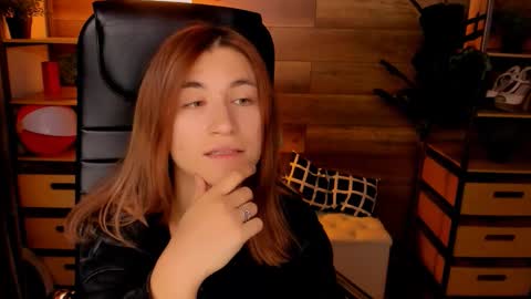 Katrin online show from October 1, 2025, 8:48 pm