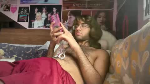 moon online show from June 4, 2026, 2:45 pm