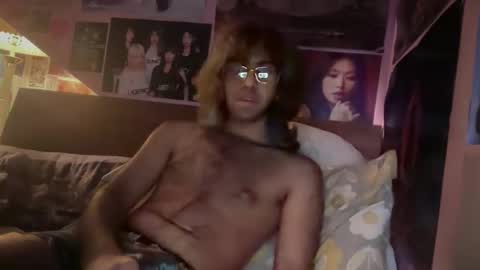 moon online show from June 10, 2026, 10:41 pm