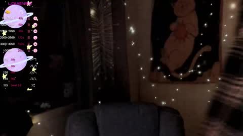 Roxy online show from December 19, 2025, 9:55 pm