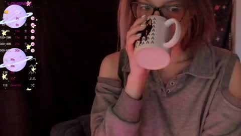 Roxy online show from July 22, 2026, 6:32 pm
