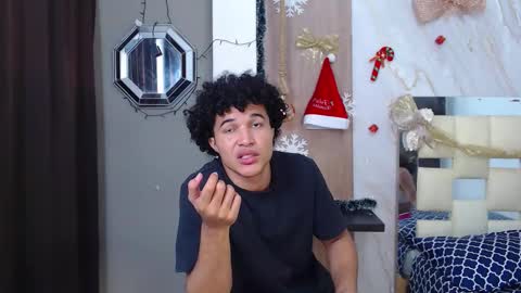 moon_and_fire_ online show from January 8, 2026, 3:31 am