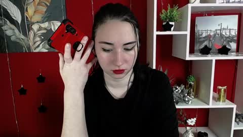 Diana online show from December 9, 2024, 7:18 pm