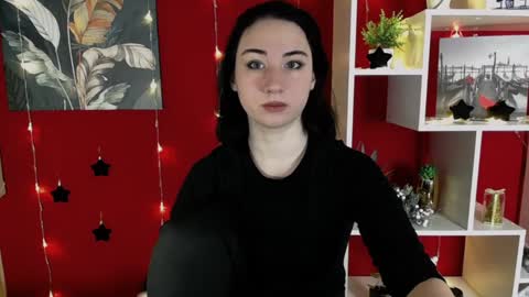 Diana online show from December 17, 2024, 2:33 pm