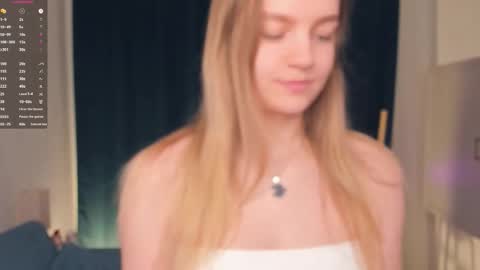 moon_puzzles online show from February 6, 2026, 7:50 pm