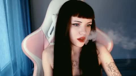  sophie  online show from May 4, 2026, 4:36 pm