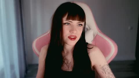  sophie  online show from June 30, 2026, 4:52 pm