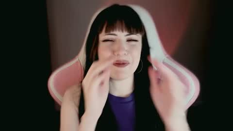  sophie  online show from July 11, 2026, 6:43 pm