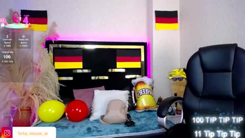 Moon Water   online show from September 22, 2025, 11:34 am