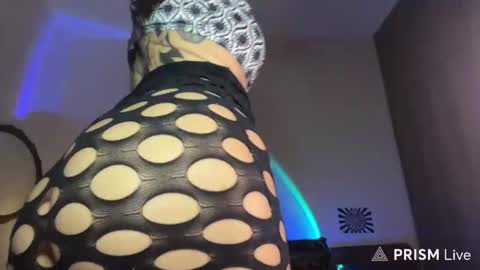 Cinna online show from October 8, 2025, 9:34 pm