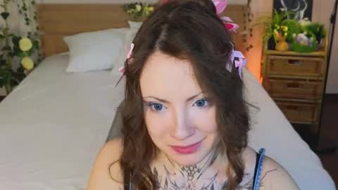 Erica online show from March 27, 2026, 10:48 am