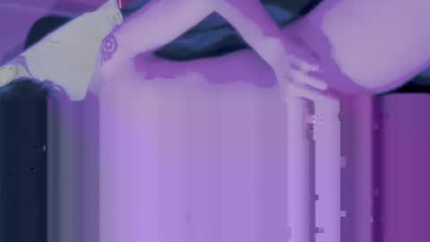 Snapshot of moonless_joy chatting on October 20, 2025, 1:50 am Moonless online show from October 20, 2025, 1:50 am